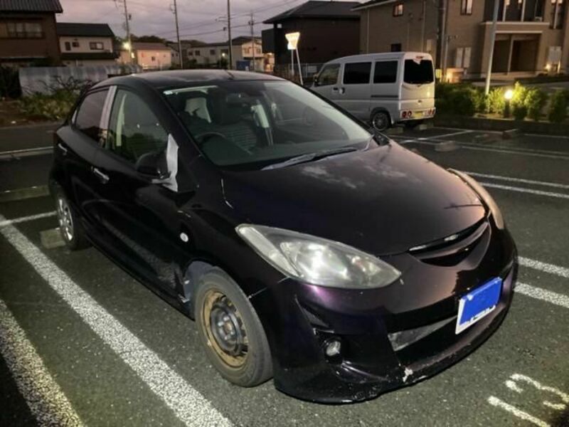 MAZDA　DEMIO