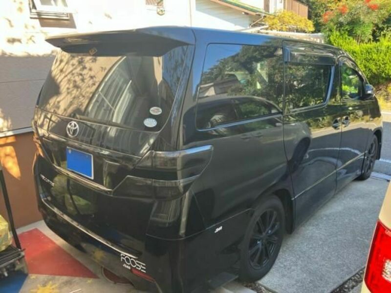 VELLFIRE-2