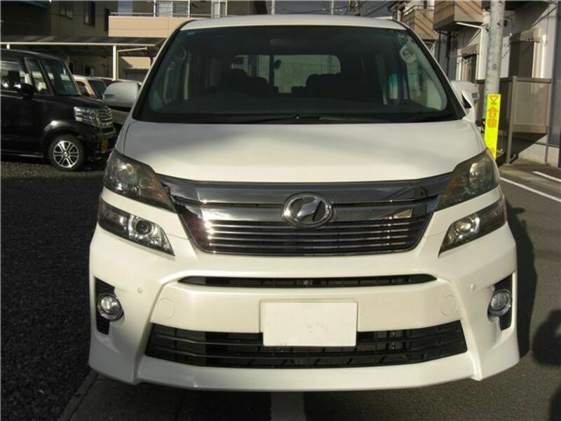 VELLFIRE-1