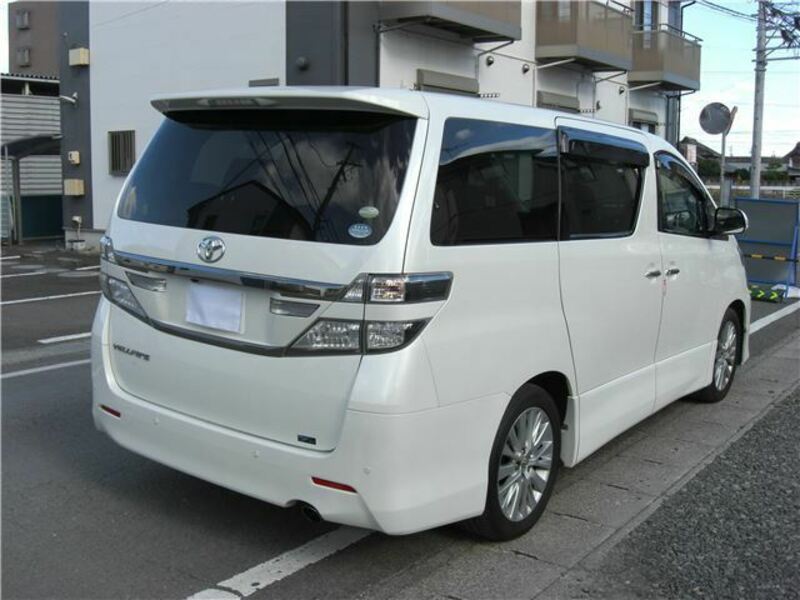 VELLFIRE-5