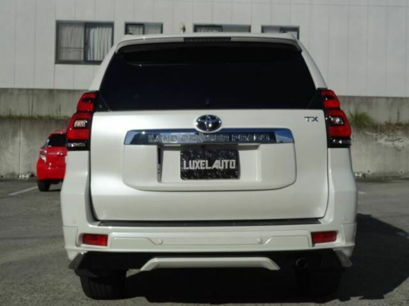 LAND CRUISER PRADO-7