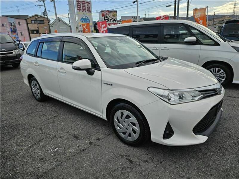 TOYOTA　COROLLA FIELDER