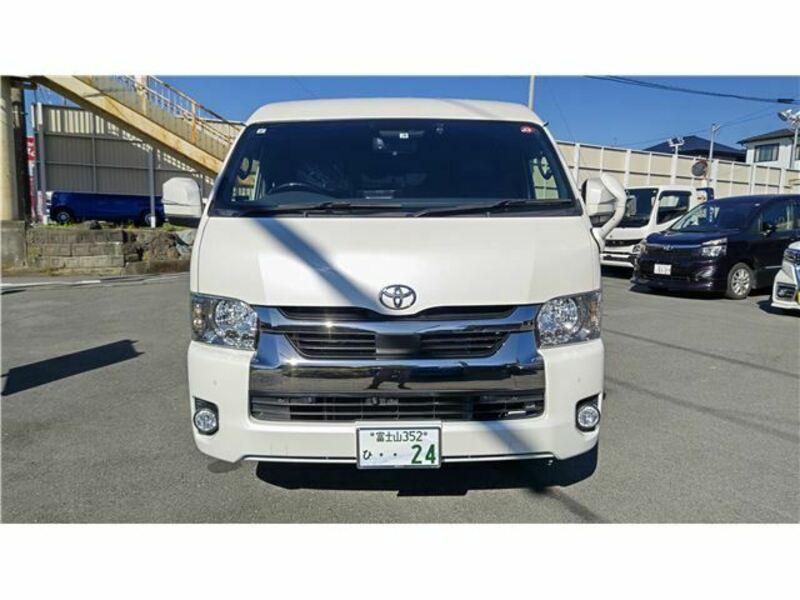 HIACE VAN-8