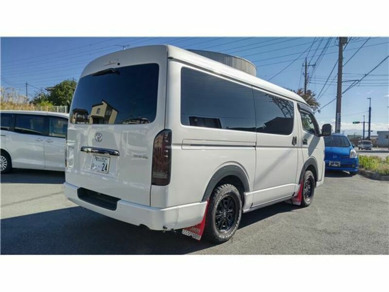 HIACE VAN-14