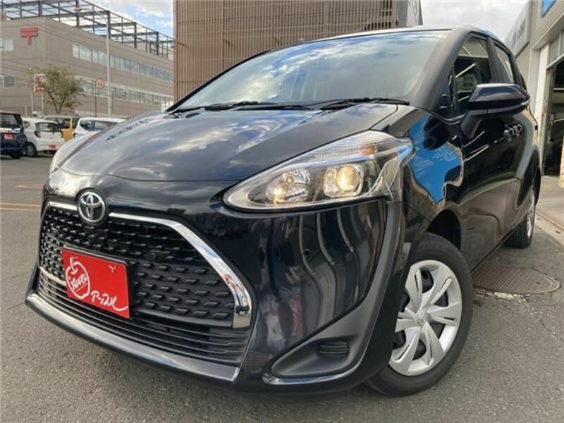 TOYOTA　SIENTA