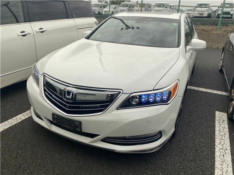 HONDA　LEGEND