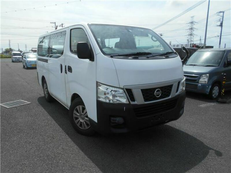 NISSAN　NV350 CARAVAN