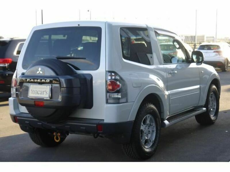 PAJERO-7