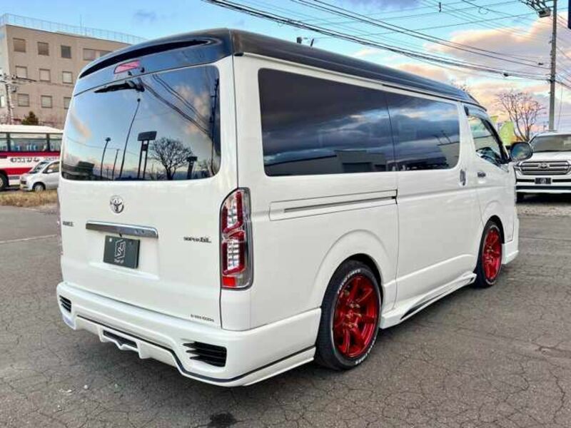 HIACE VAN-6