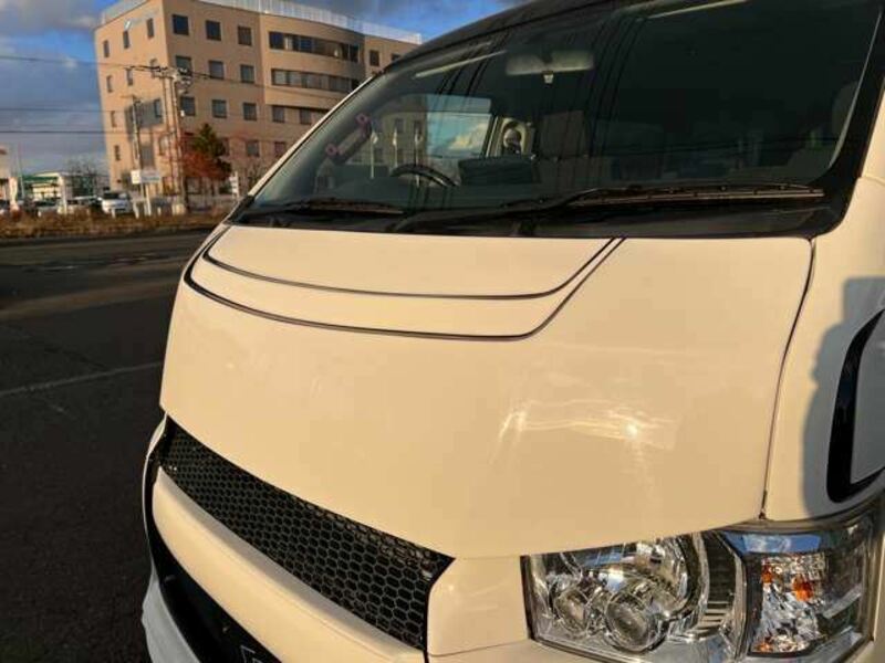 HIACE VAN-8