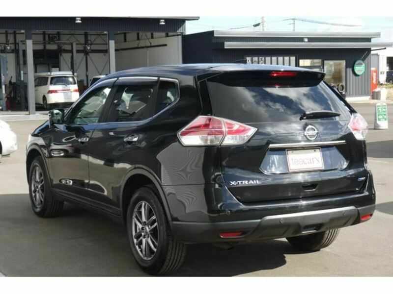 X-TRAIL-7