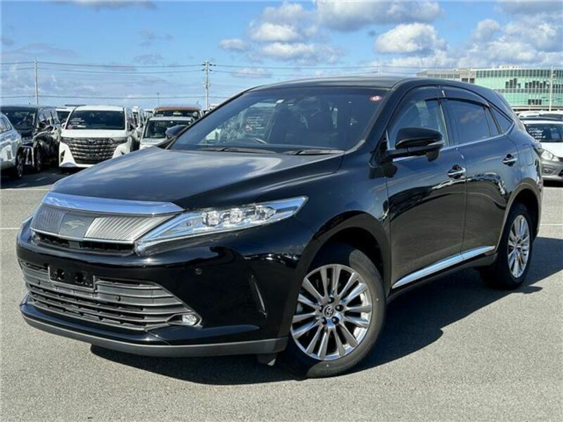 TOYOTA HARRIER