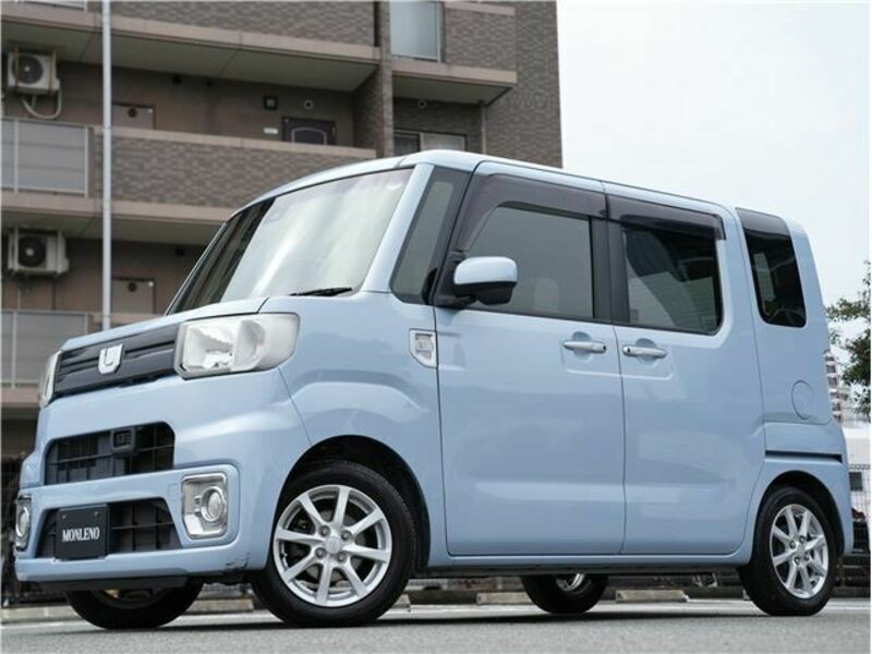 DAIHATSU　WAKE