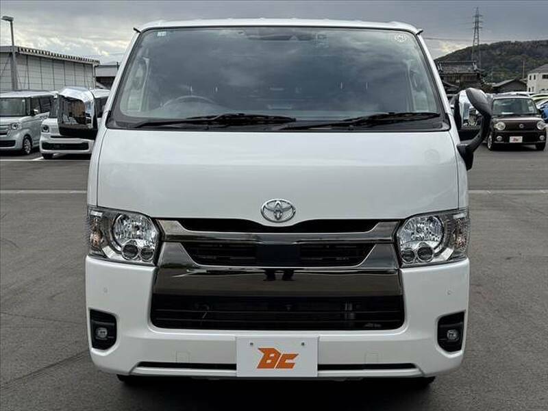 HIACE VAN-9