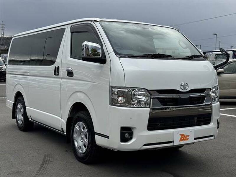 HIACE VAN-8