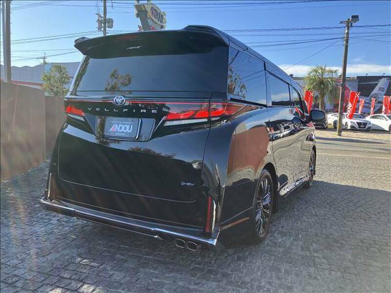 VELLFIRE-8