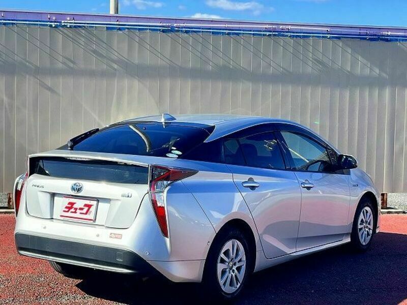 PRIUS-2