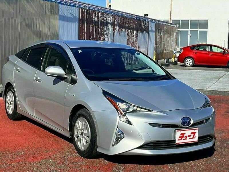 PRIUS-6