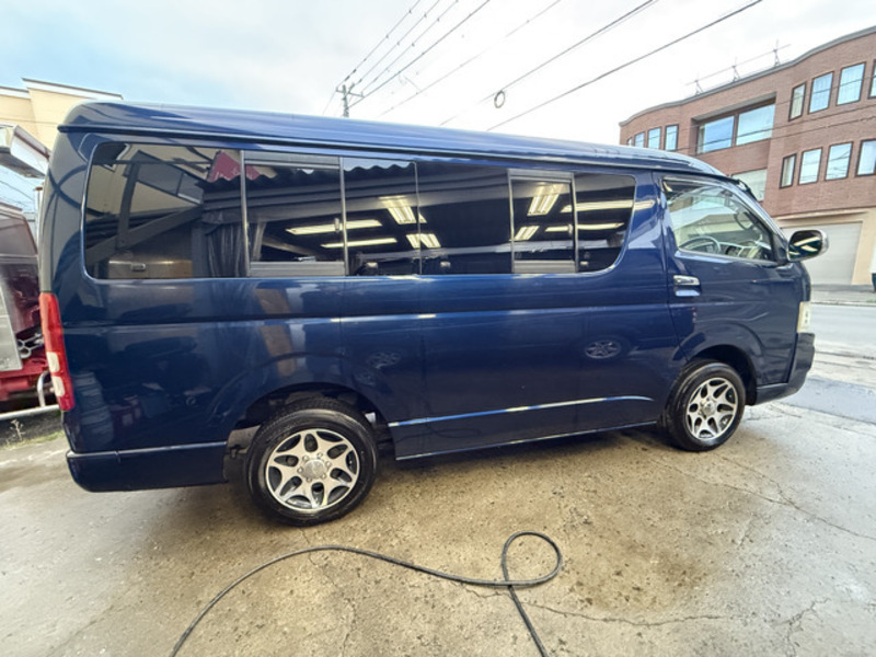 HIACE-3