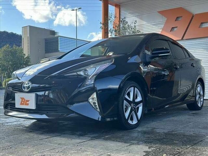 PRIUS-8