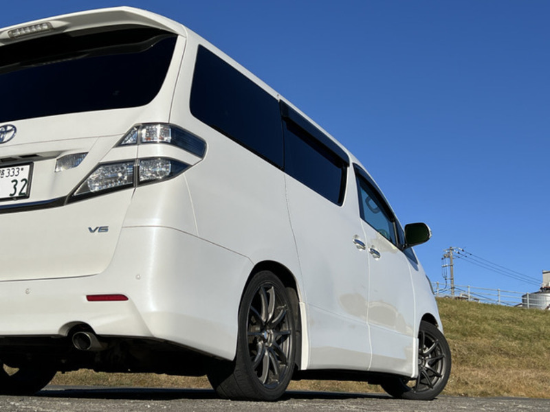 VELLFIRE