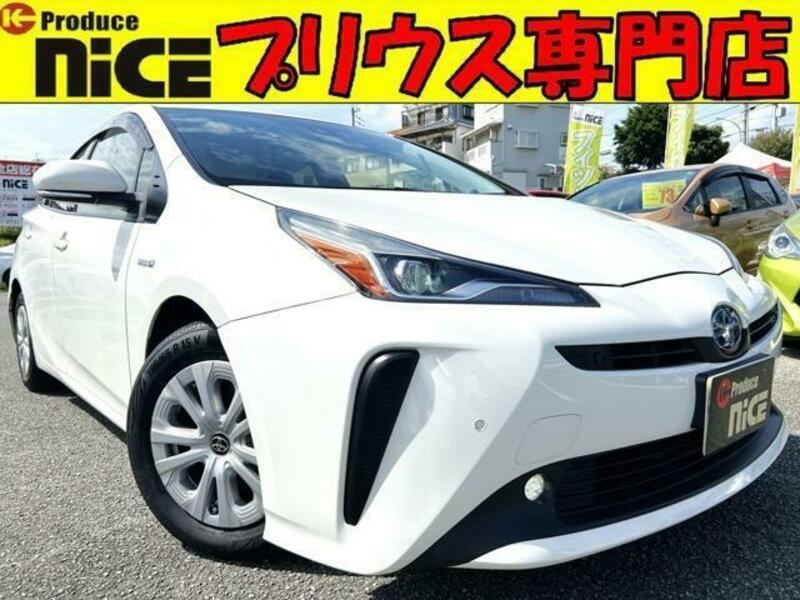 TOYOTA　PRIUS