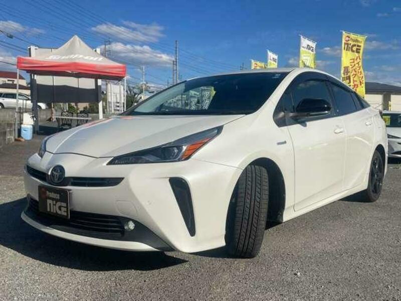 PRIUS-8