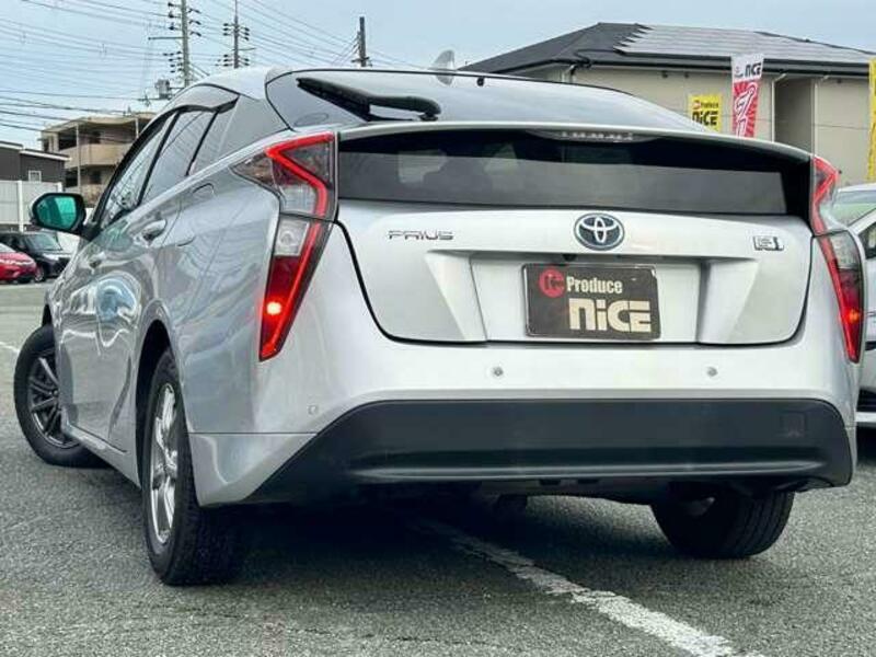 PRIUS-1