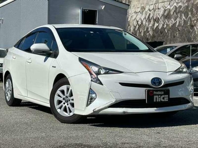 PRIUS-8