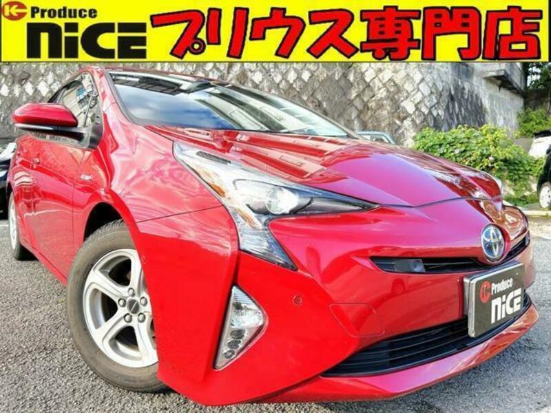 TOYOTA　PRIUS