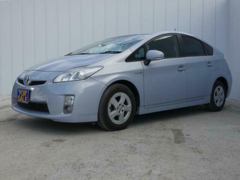 PRIUS-3