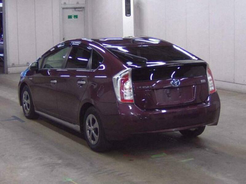 PRIUS-1