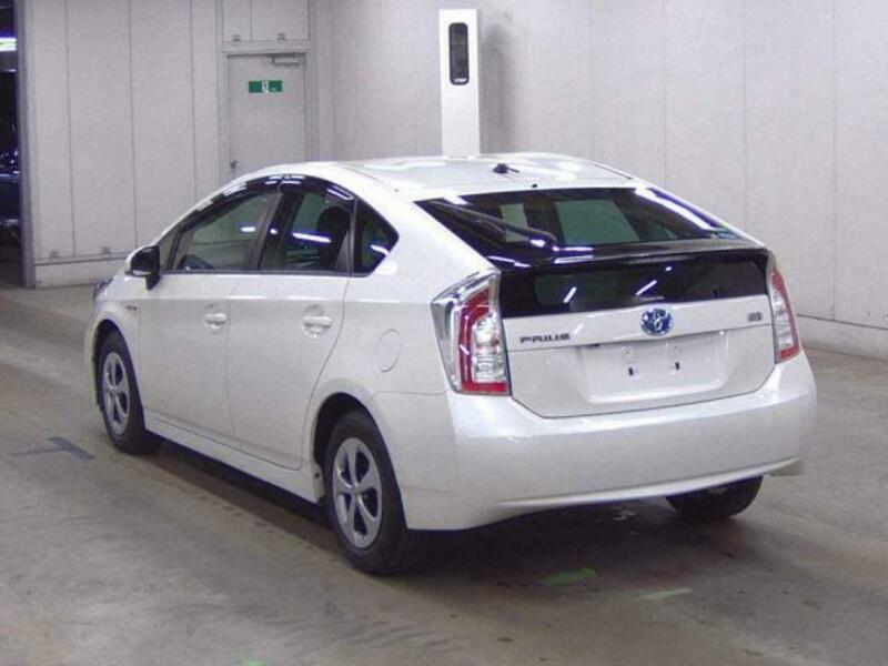 PRIUS-1