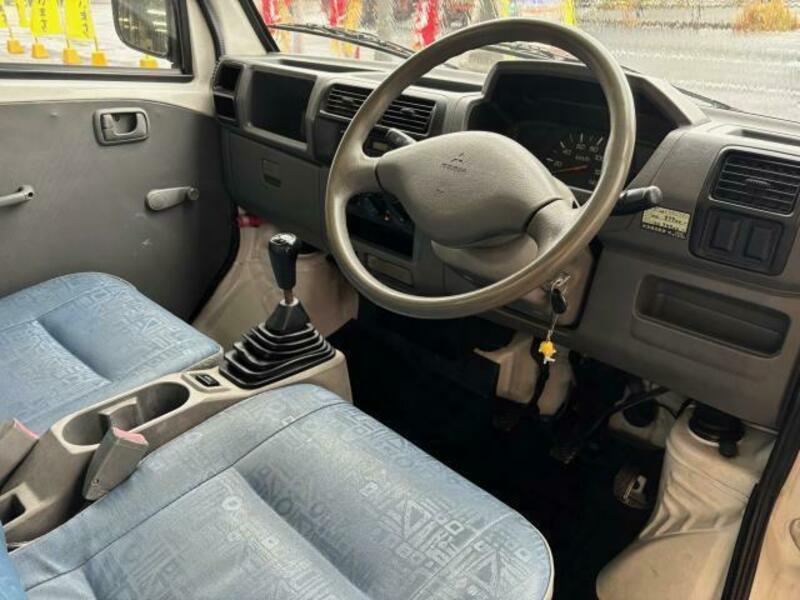 MINICAB TRUCK-6