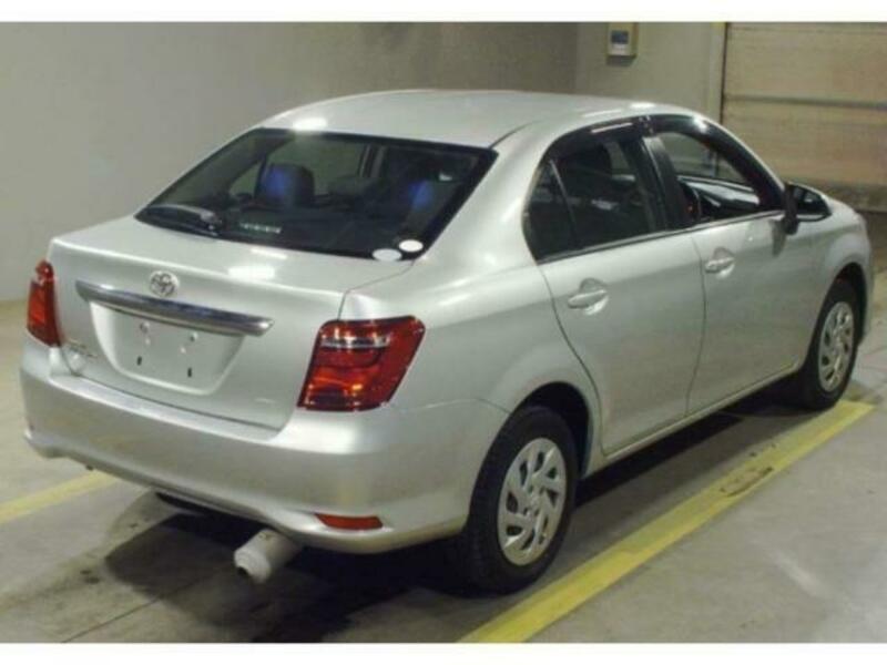 COROLLA AXIO-4