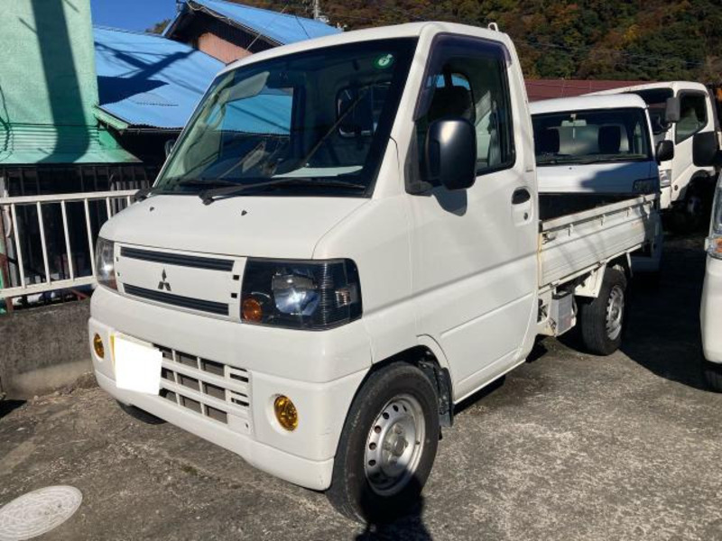 MITSUBISHI　MINICAB TRUCK