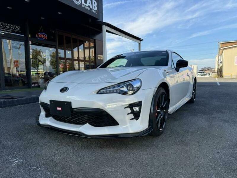 TOYOTA 86