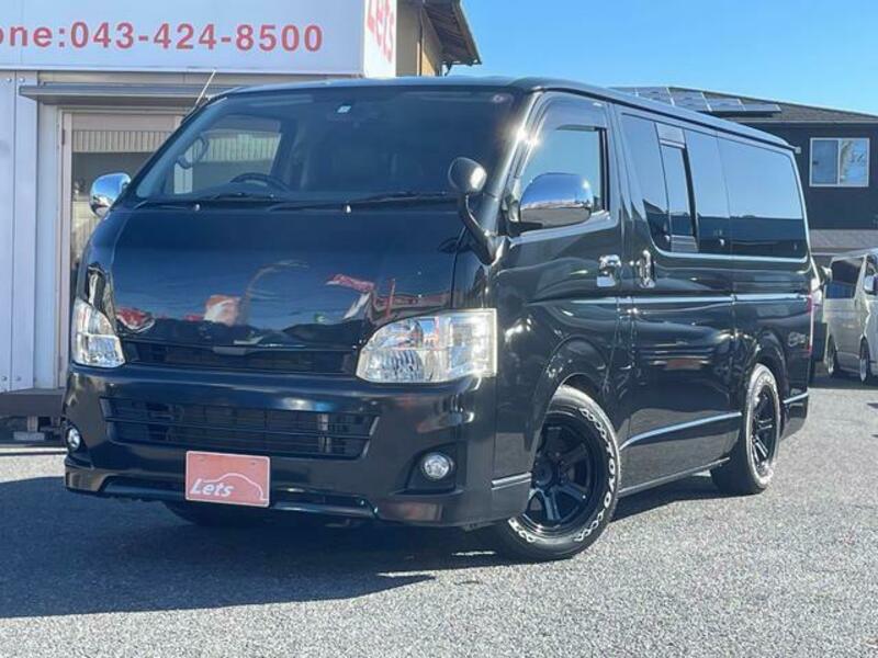 HIACE VAN