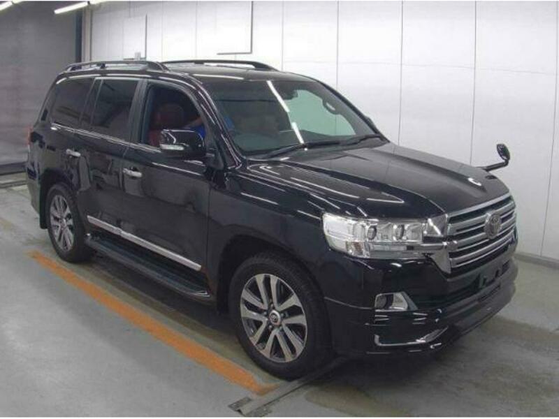 TOYOTA　LAND CRUISER