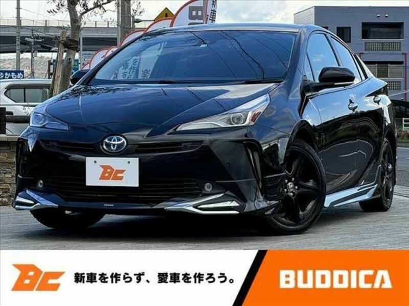 TOYOTA　PRIUS