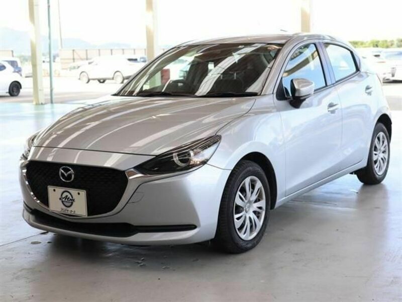 MAZDA　MAZDA2