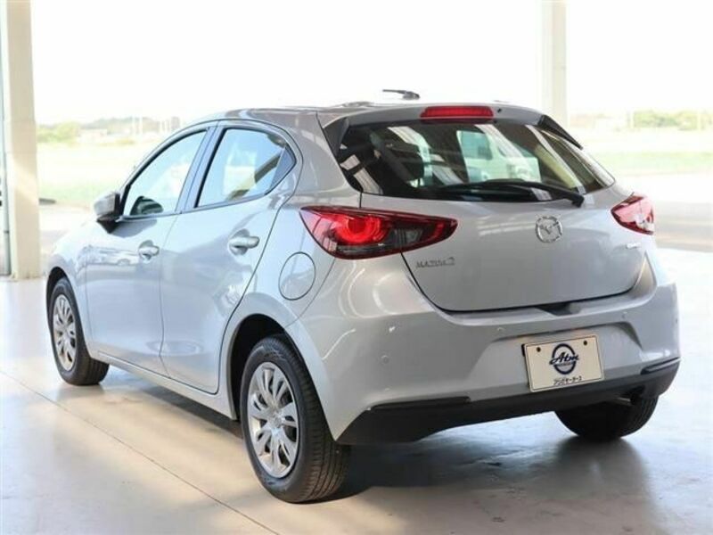 MAZDA2-5