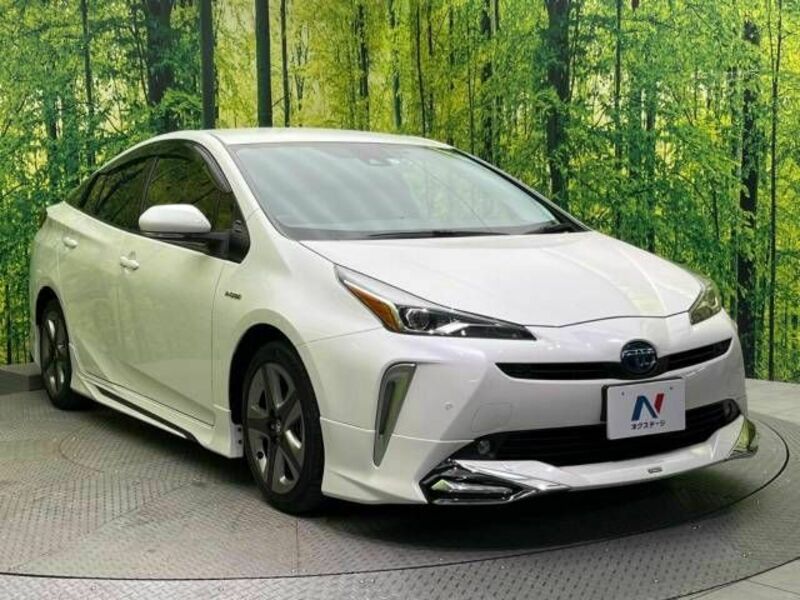 PRIUS-16