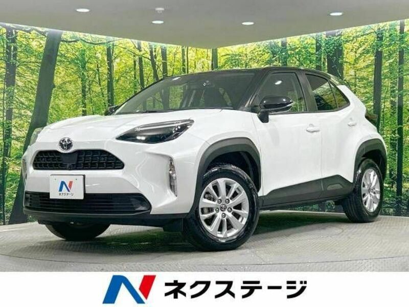 YARIS CROSS