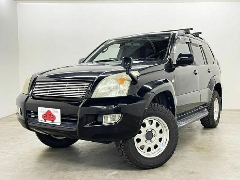 TOYOTA　LAND CRUISER PRADO