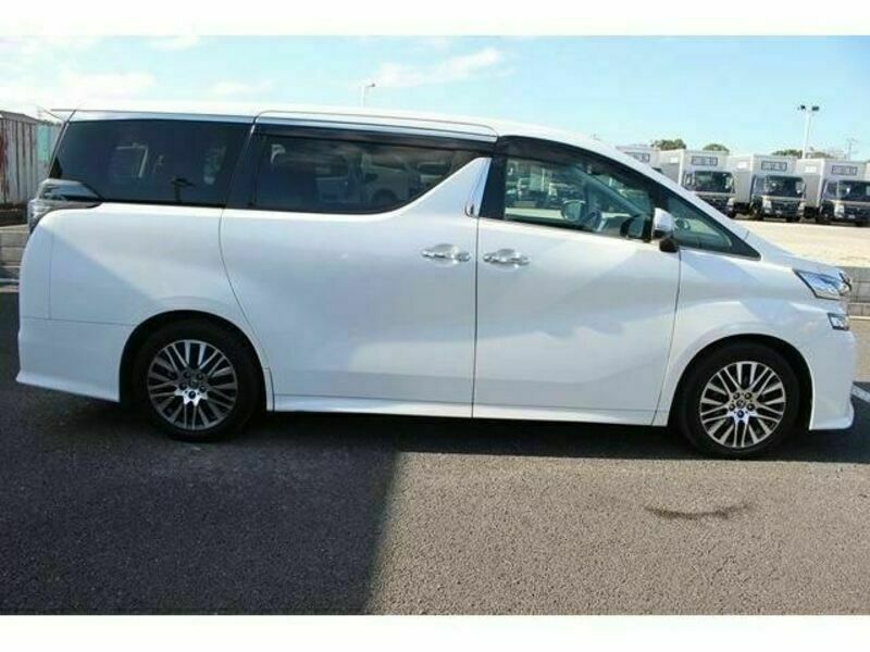 VELLFIRE