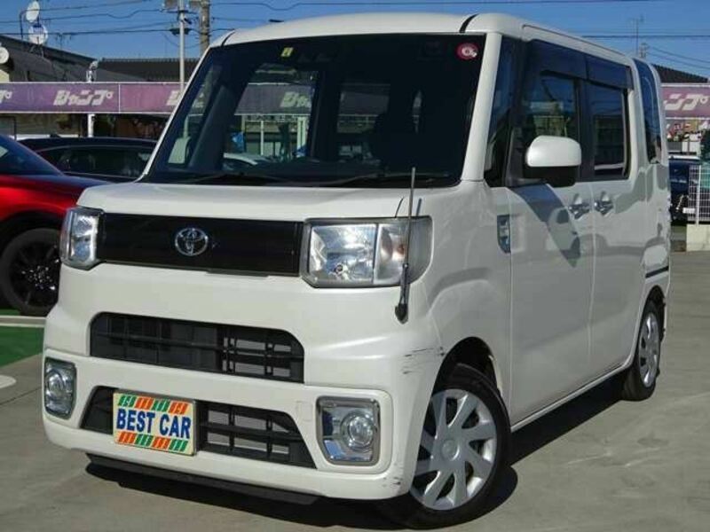 TOYOTA PIXIS MEGA