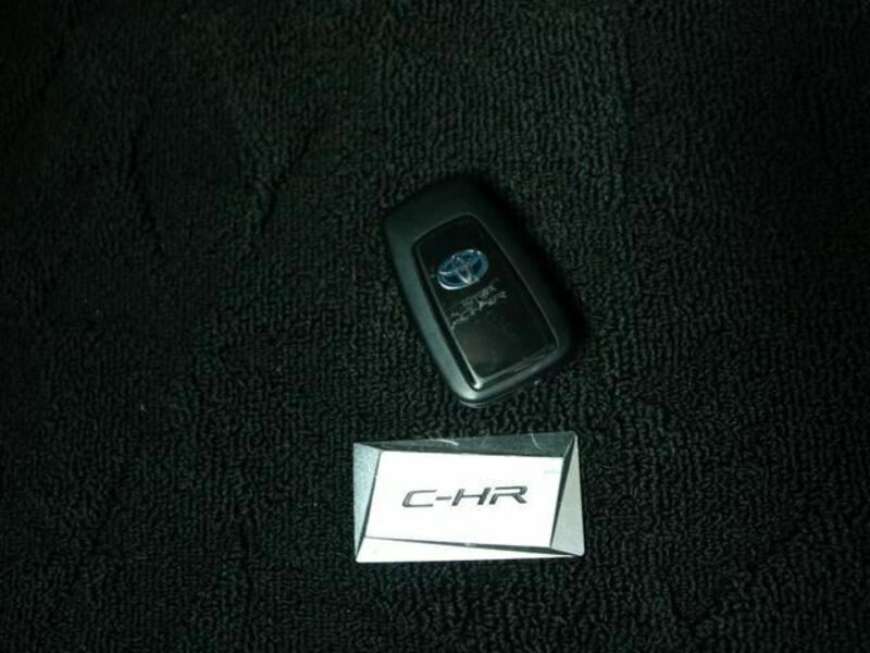 C-HR-6