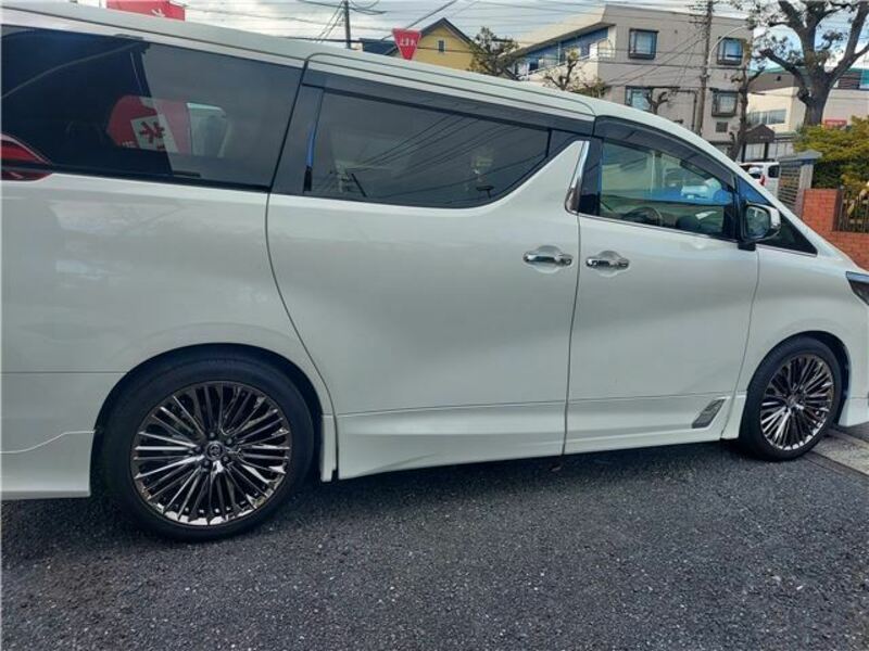 ALPHARD-26