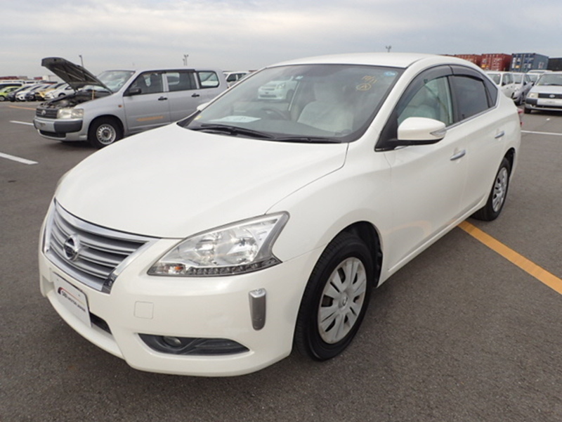 Used 2013 NISSAN BLUEBIRD SYLPHY TB17 | SBI Motor Japan